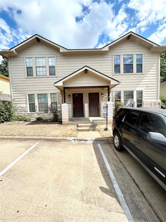 Primary Photo - 131 Bolero Way