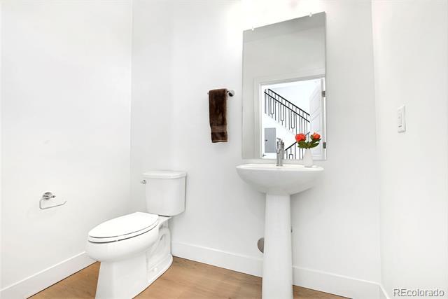 Foto del edificio - 18 Oneida Ct