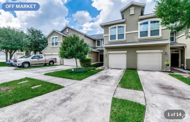 Building Photo - 12330 Sand Pine Ct