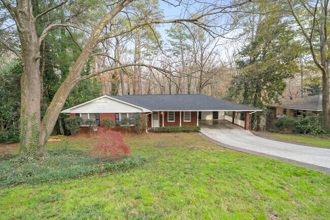 Foto del edificio - 253 Valley Ridge Dr