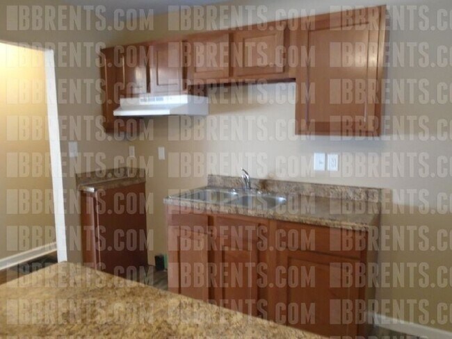 Foto del edificio - 1272 Murat Ct 3BR/1BA (Cincinnati)