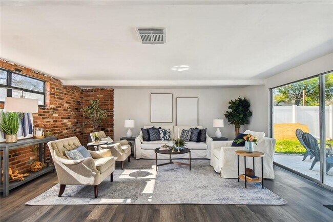 Photo - Stunning POOL Home in St. Petersburg, FL P...