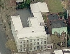 Building Photo - Fourth and Spring