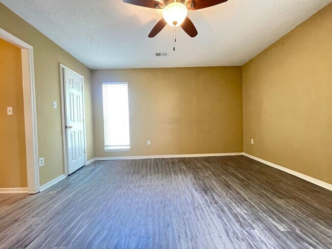 Foto del edificio - MAGNOLIA SUBDIVISION, COVE LOT!