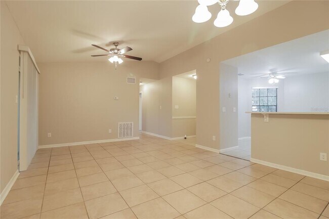 Building Photo - 5436 Britan Dr