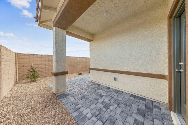 Foto del edificio - Spacious Single Level with Stunning Mounta...