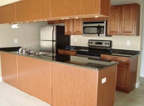 Building Photo - 2536 Suncrest Vlg