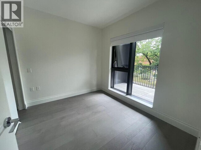 Photo du bâtiment - 2105 W 46th Ave