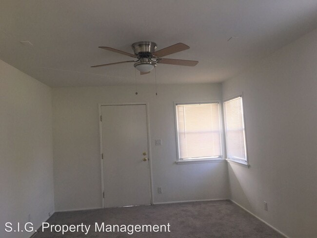 Building Photo - 2 br, 1 bath House - 10662 Langmuir Ave