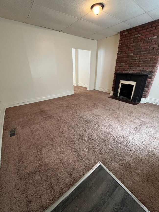 Building Photo - 1031 Euclid