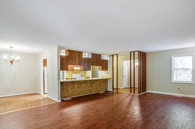 Foto del edificio - 914 Tamworth Rd