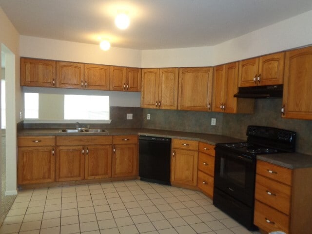 Foto del edificio - 8402 Lone Bridge Ln
