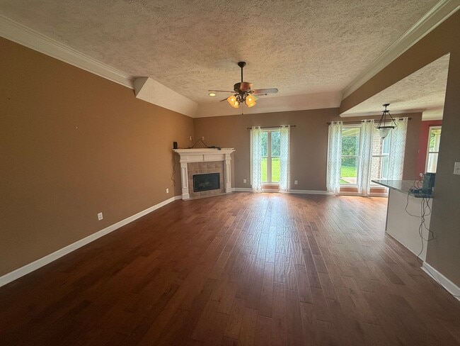 Building Photo - 228 Chronicles Drive