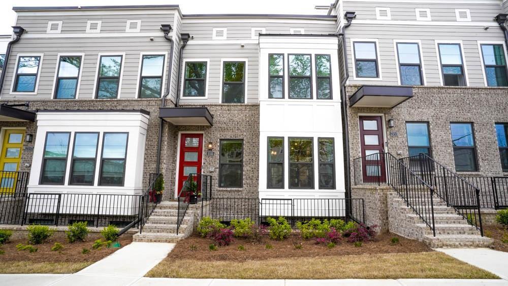 Foto principal - 2155 Burnside Dr NW