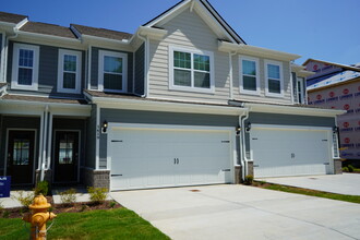 Building Photo - 1619 Manuka Ln