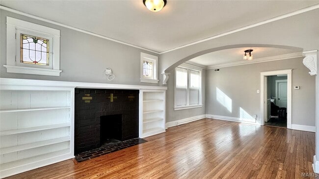 Building Photo - 4919 Murdoch Ave