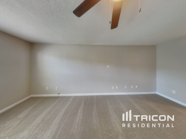 Building Photo - 1115 St Phillips Ct