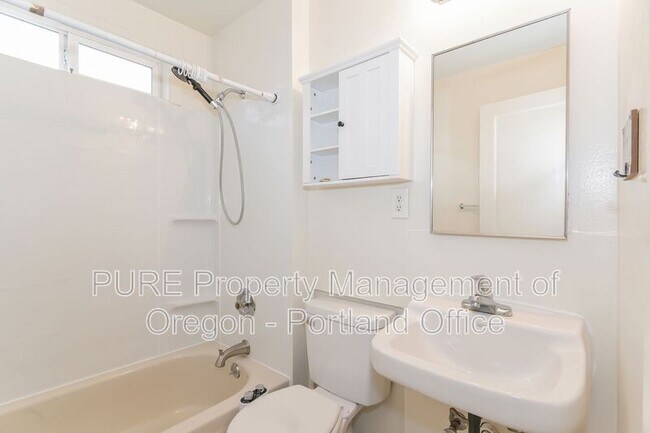 Foto del edificio - 7007 N Tyler Ave