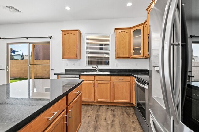 Building Photo - Incredible Single Family Home for Rent in ...