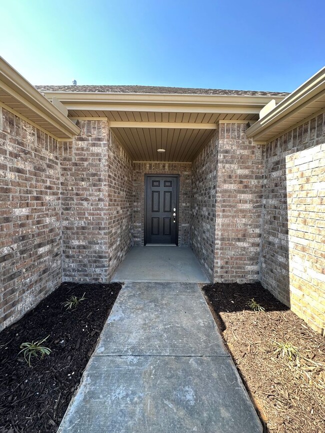 Building Photo - 3b/2b Home in Centerton - Southwinds Subdi...