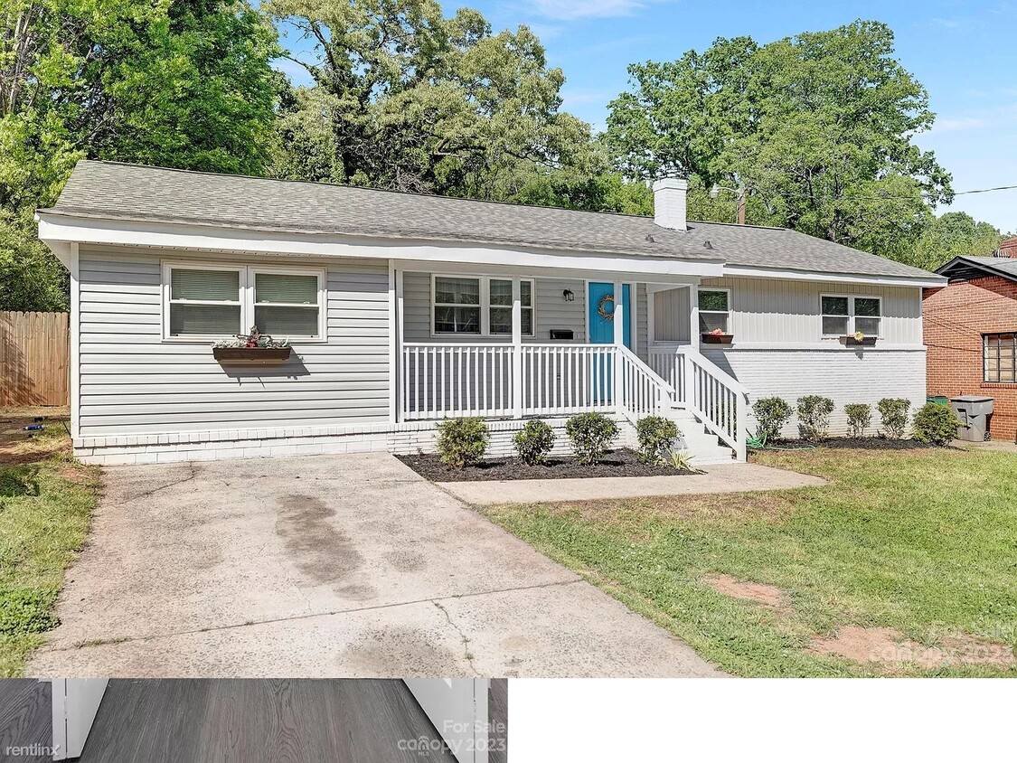 Primary Photo - 4 br, 2 bath House - 3216 Credenza Road