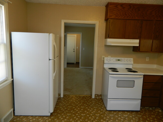 Kitchen - 522 N 14th St