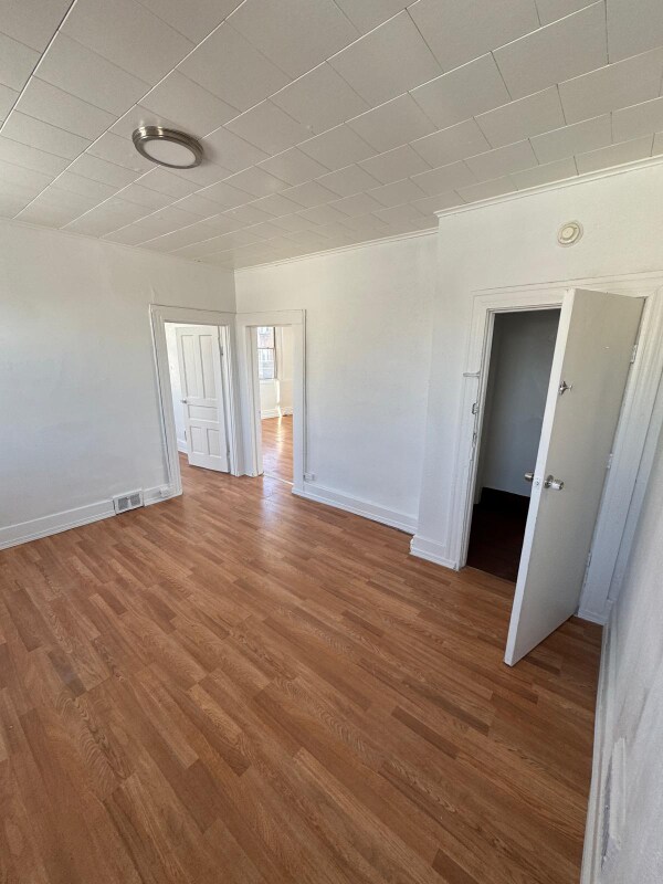 Foto del edificio - 308 Bessemer Ave