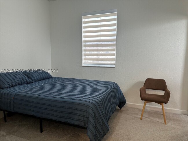 Foto del edificio - 2672 SE 28th Dr