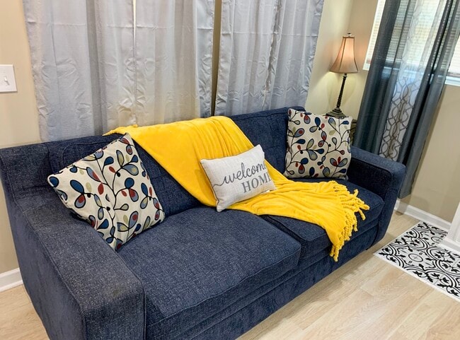 Foto del edificio - 4220 10th Ave