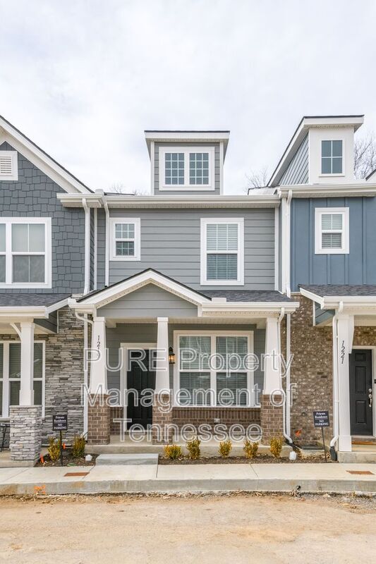 Foto principal - 1219 Hope Village Way