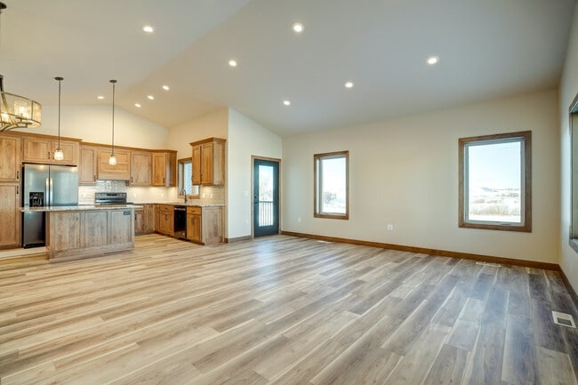 Living room - 223 Westmorland Dr
