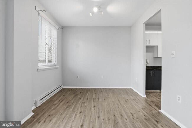 Foto del edificio - 3245 Rio Dr