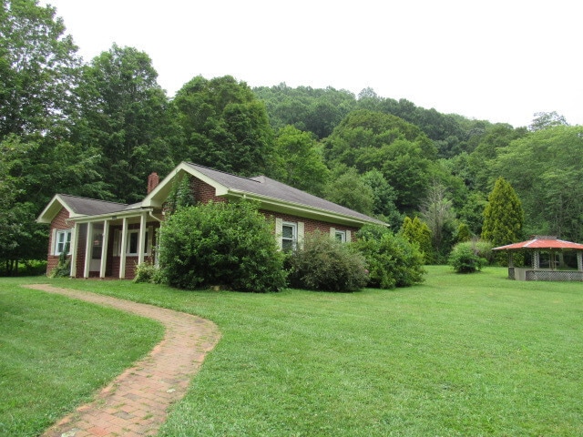 Building Photo - 180 Owl Creek Rd