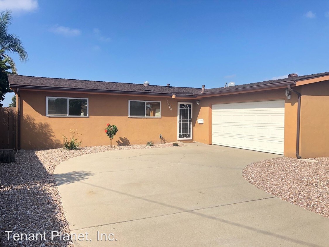 Primary Photo - 4 br, 2 bath House - 1284 Dixon Way