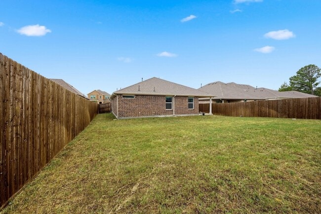 Photo - 2008 Apalis Dr House