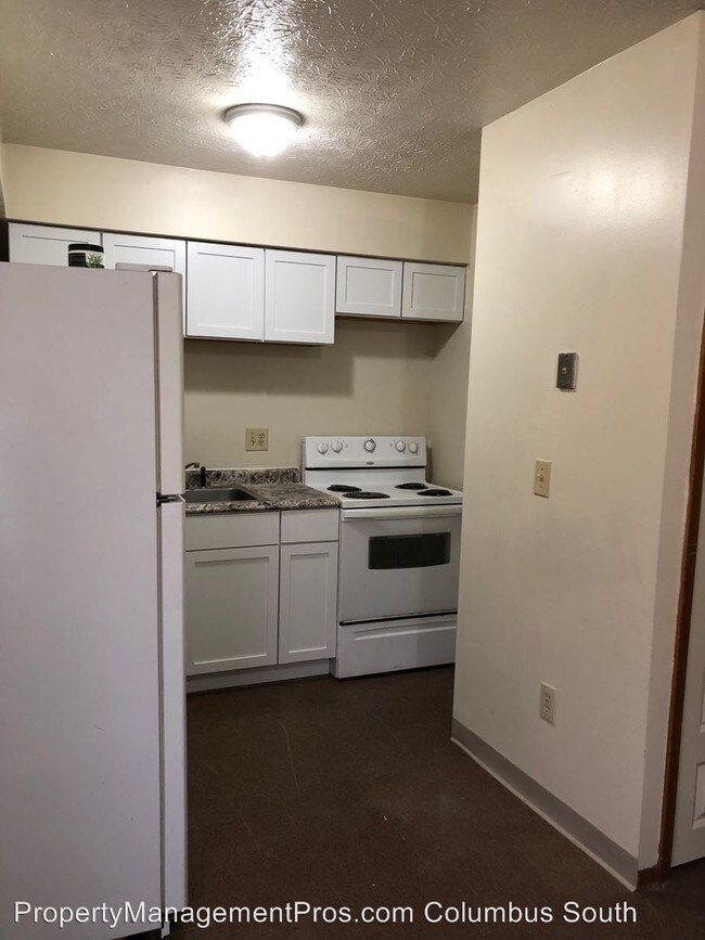 Building Photo - 6150 Michaelkenney Ln