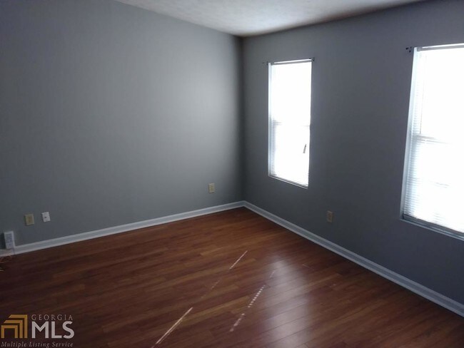 Foto del edificio - 5543 Petite Ct