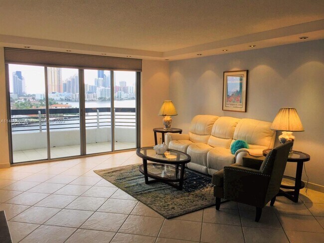 Foto del edificio - 19101 Mystic Pointe Dr