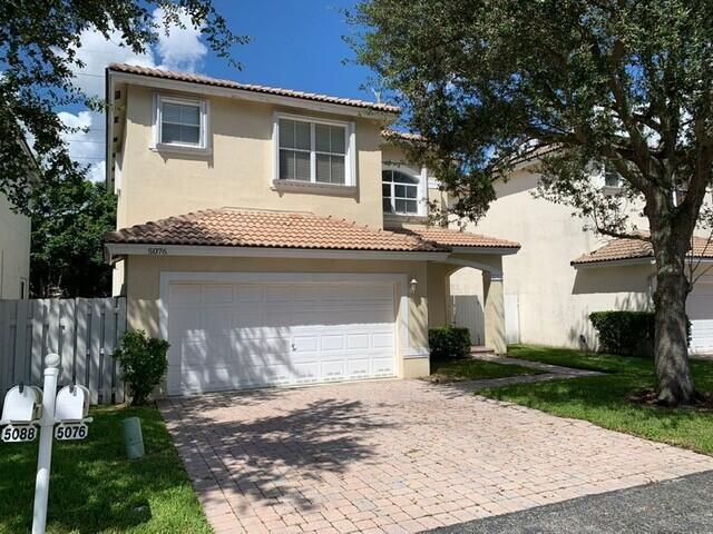 Fort Lauderdale, 
                        , –