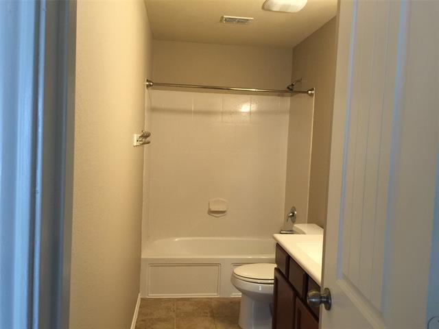 Foto del edificio - 12220 Walden Wood Dr