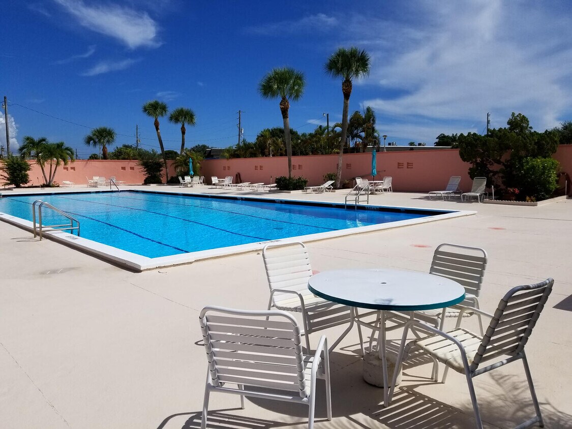 1151 Carlton Ct Unit 202, Fort Pierce, FL 34949 Condo for Rent in Fort Pierce, FL