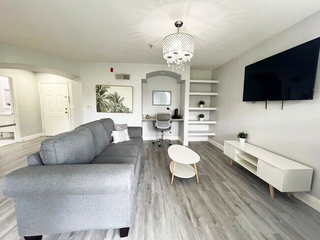 Foto del edificio - 7250 Westpointe Blvd