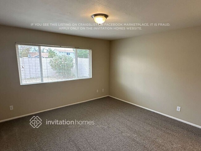 Building Photo - 3340 W Sandra Terrace