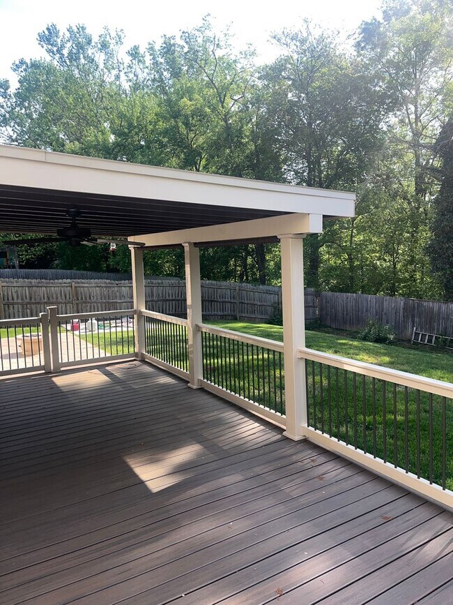 Building Photo - Updated 4BR/3BA Single Family in Joppa | Finished Basement | Garage + Off Street Parking | Centra...