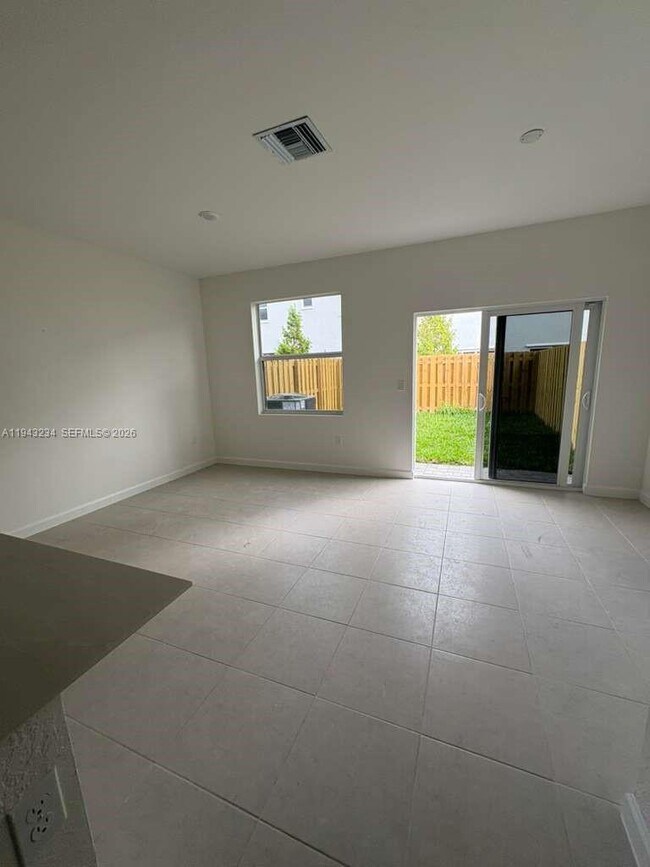 Building Photo - 35663 SW 178th Ave