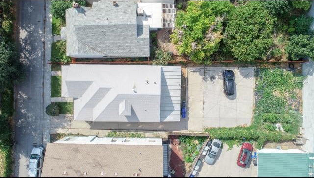 Building Photo - 731 E Linden Ave