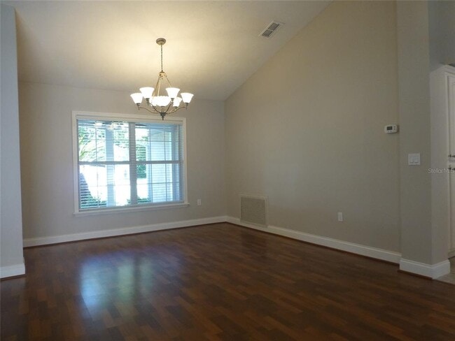 Building Photo - 1311 SE 39th Ct