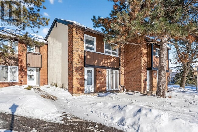 Photo du bâtiment - 1900 Marquis Ave