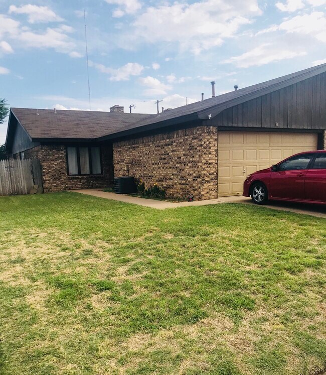 3/2/2 Duplex - 1101 80th St.
