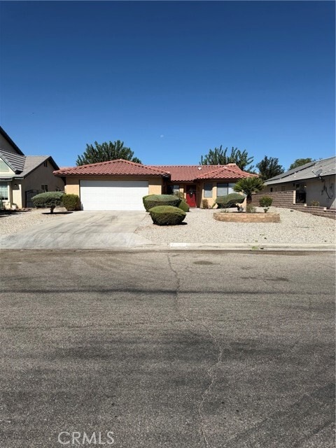 27290 Outrigger Ln